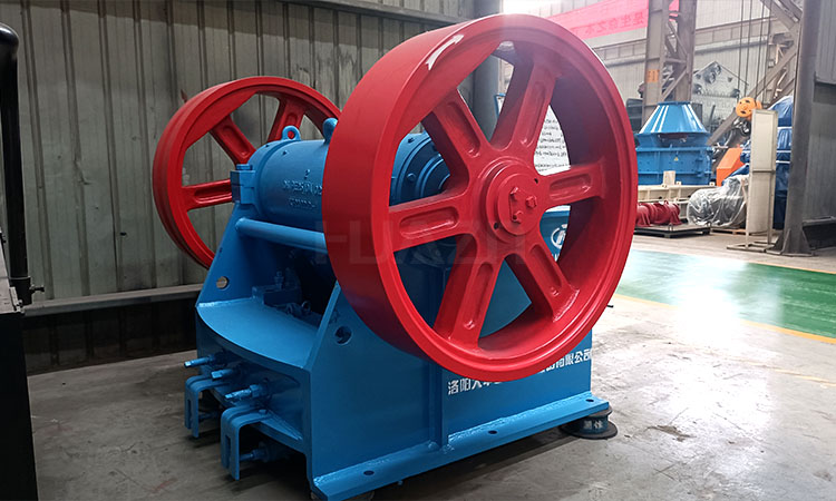 luoyang dahua small jaw crusher